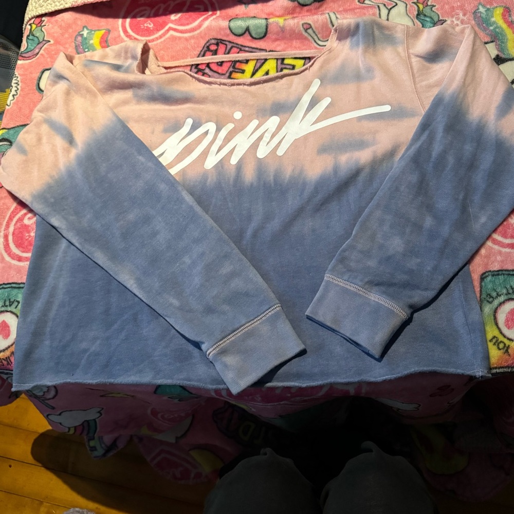 Pink cropped sweatshirt